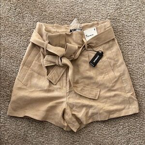 New Express Tan Women's Shorts